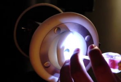 挖耳朵视频,视频教你轻松清洁耳道